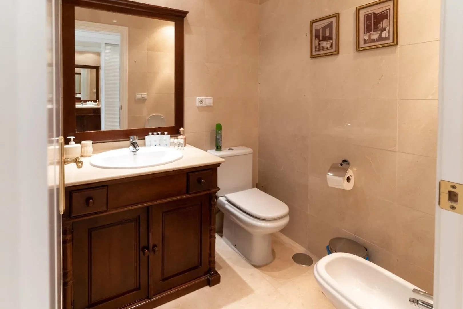 Los Arqueros, Benahavis - Holiday Rental Apartment