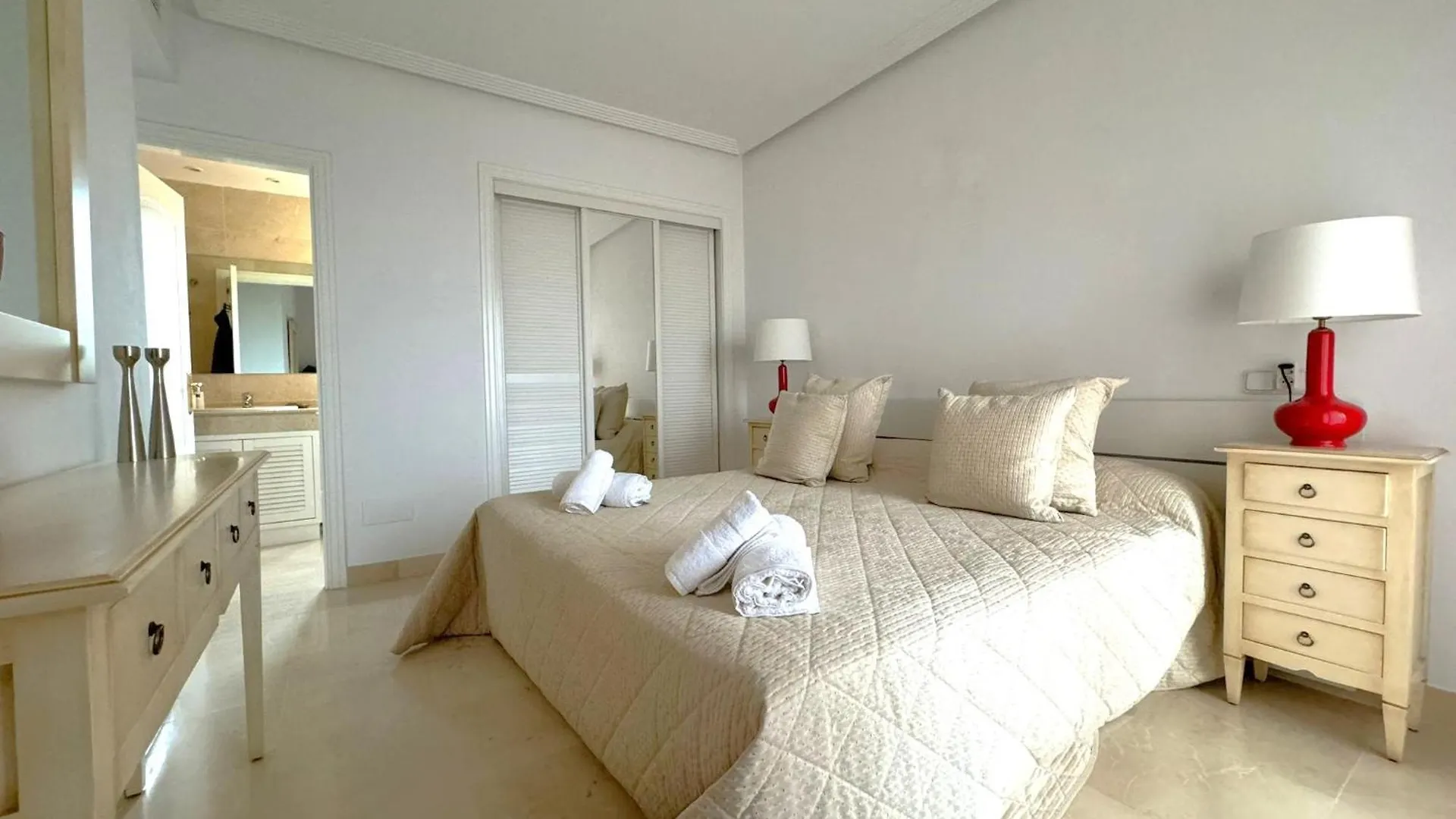 Los Arqueros, Benahavis - Holiday Rental Apartment Spain