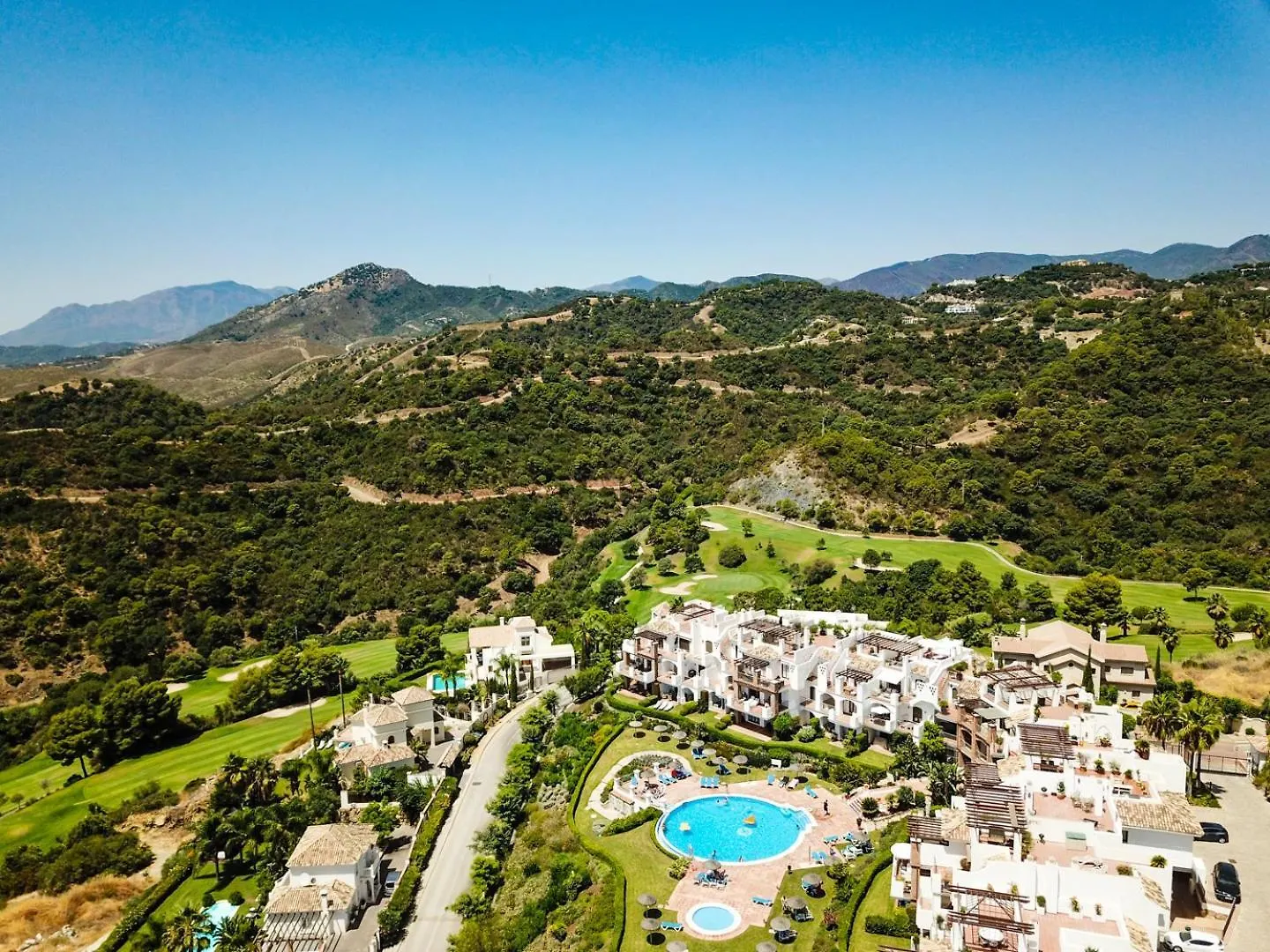 Los Arqueros, Benahavis - Holiday Rental Apartment